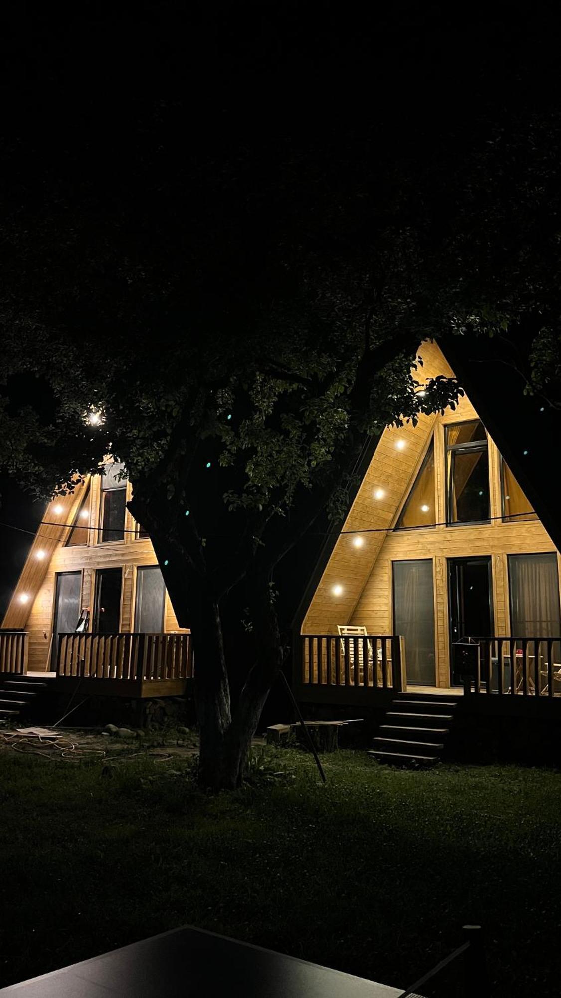 Garden House Μέστια Εξωτερικό φωτογραφία