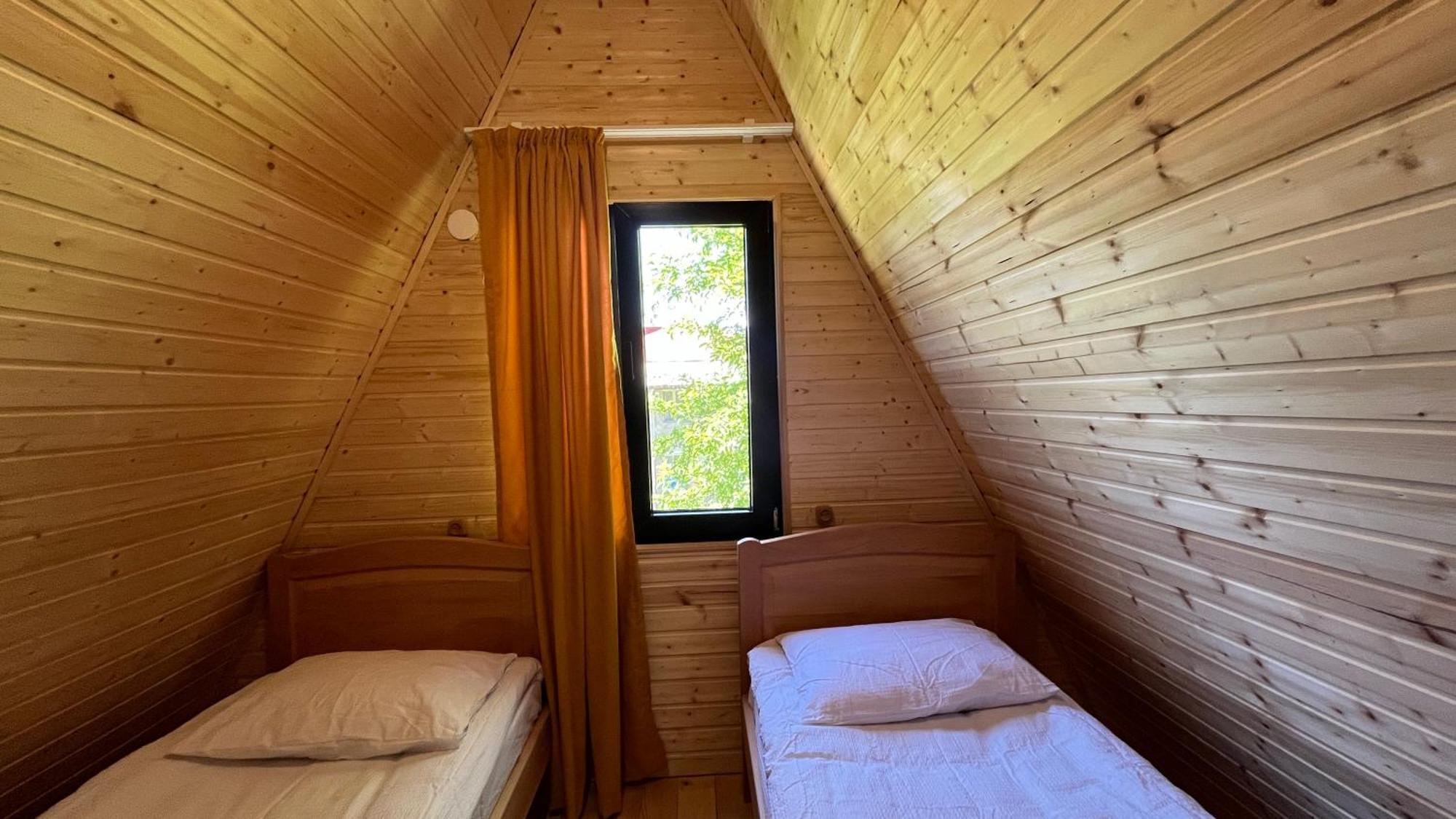 Garden House Μέστια Εξωτερικό φωτογραφία