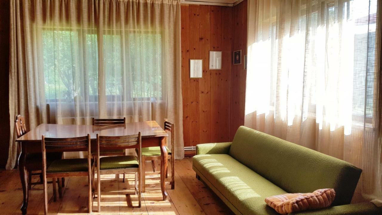 Garden House Μέστια Εξωτερικό φωτογραφία